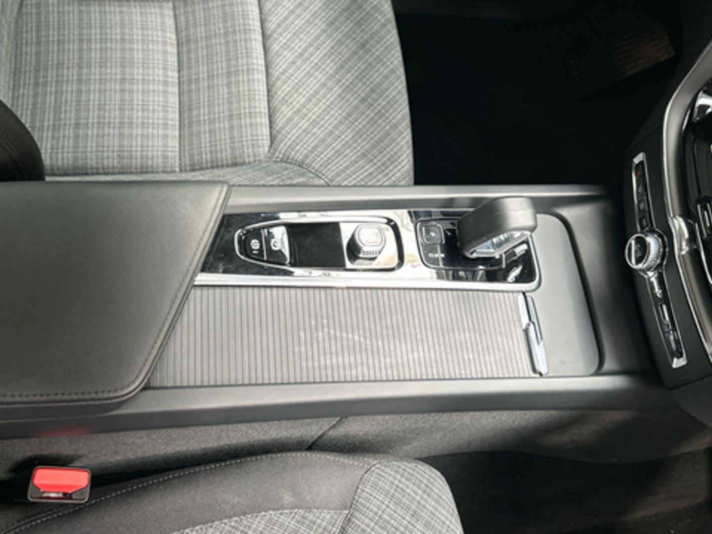 Volvo XC60 B4 D Core Auto 145 kW (197 CV)