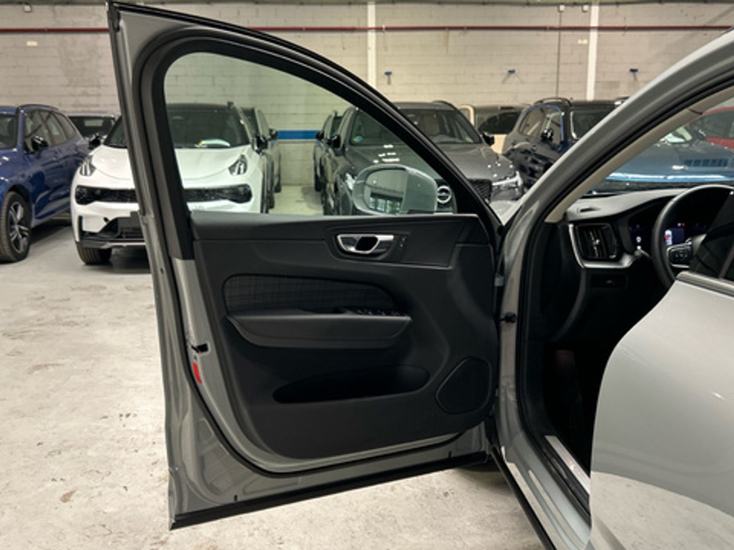 Volvo XC60 B4 D Core Auto 145 kW (197 CV)