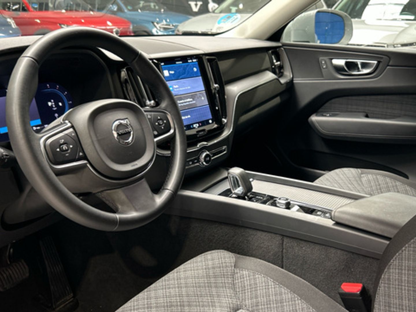 Volvo XC60 B4 D Core Auto 145 kW (197 CV)