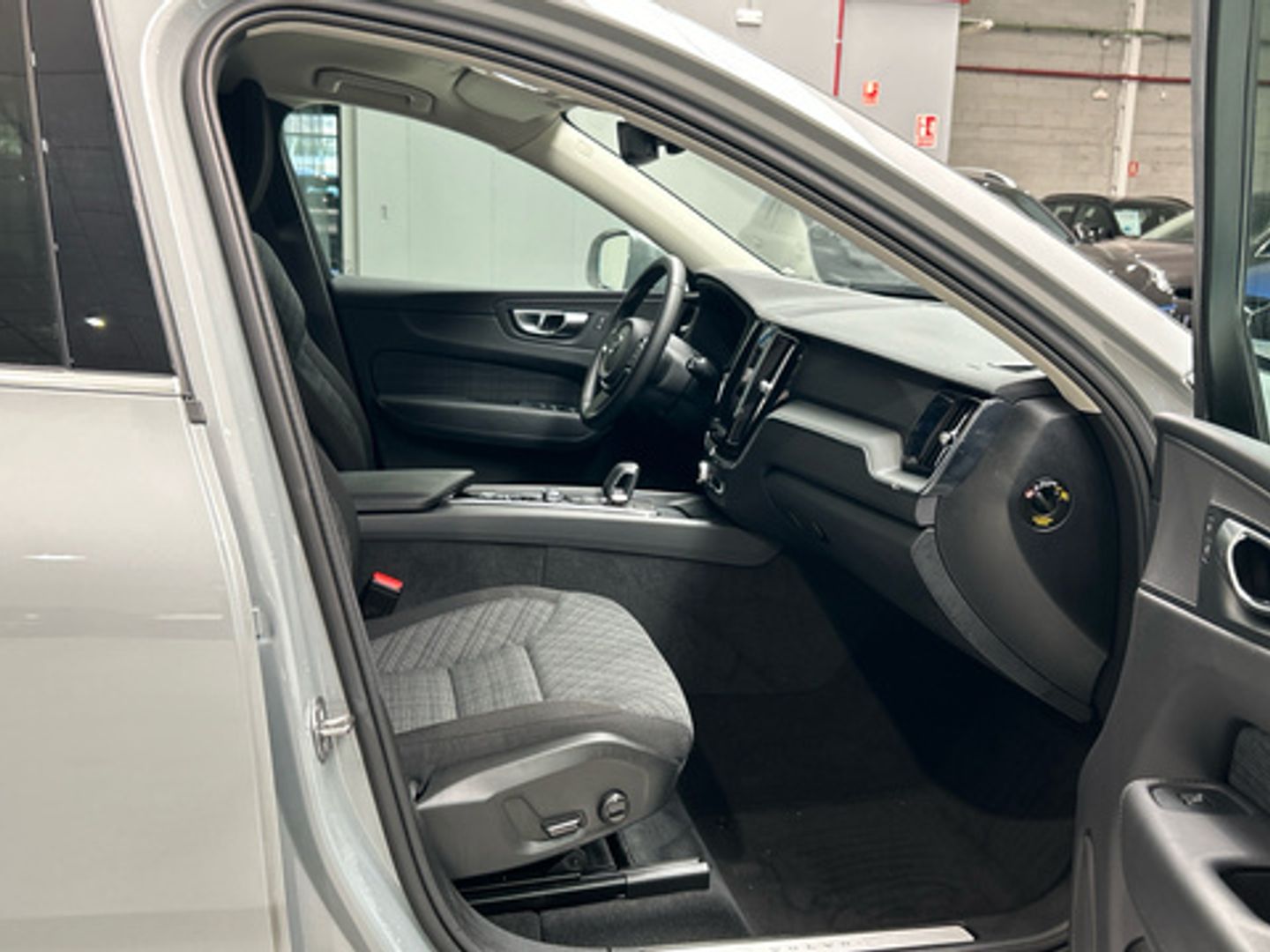 Volvo XC60 B4 D Core Auto 145 kW (197 CV)