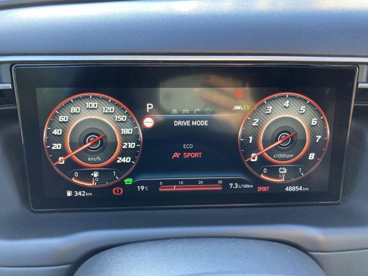 Hyundai Tucson 1.6 TGDI HEV Tecno Sky Auto 169 kW (230 CV)