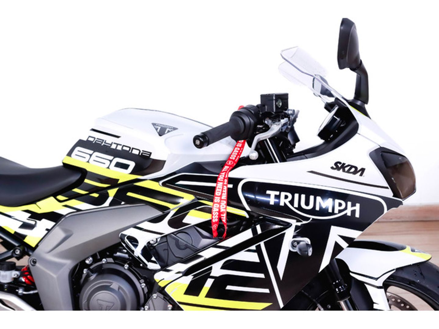 Triumph Daytona 660