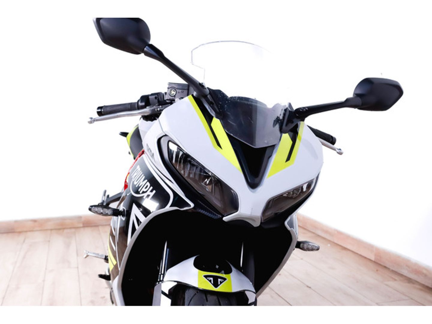 Triumph Daytona 660