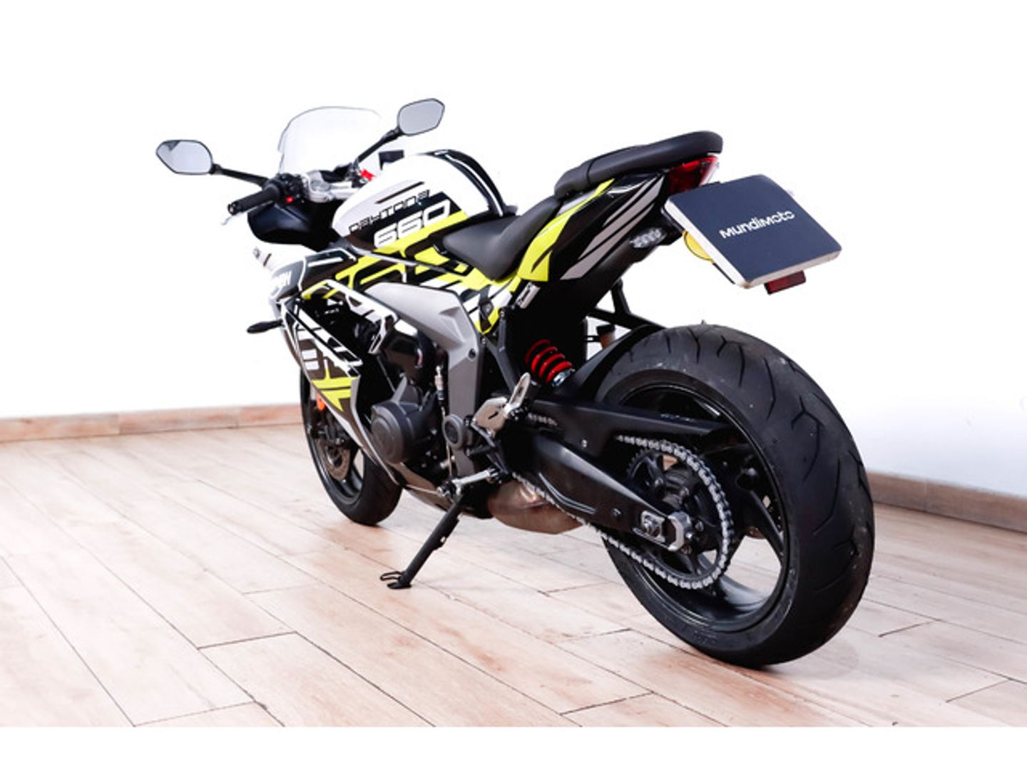 Triumph Daytona 660