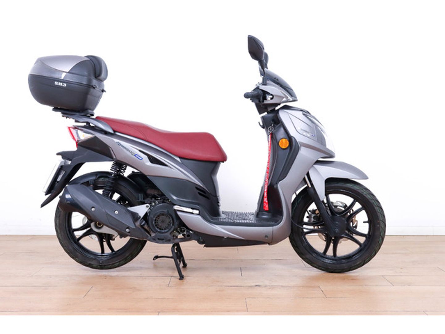 SYM Symphony SR 125 Gris Plata Motorcycle