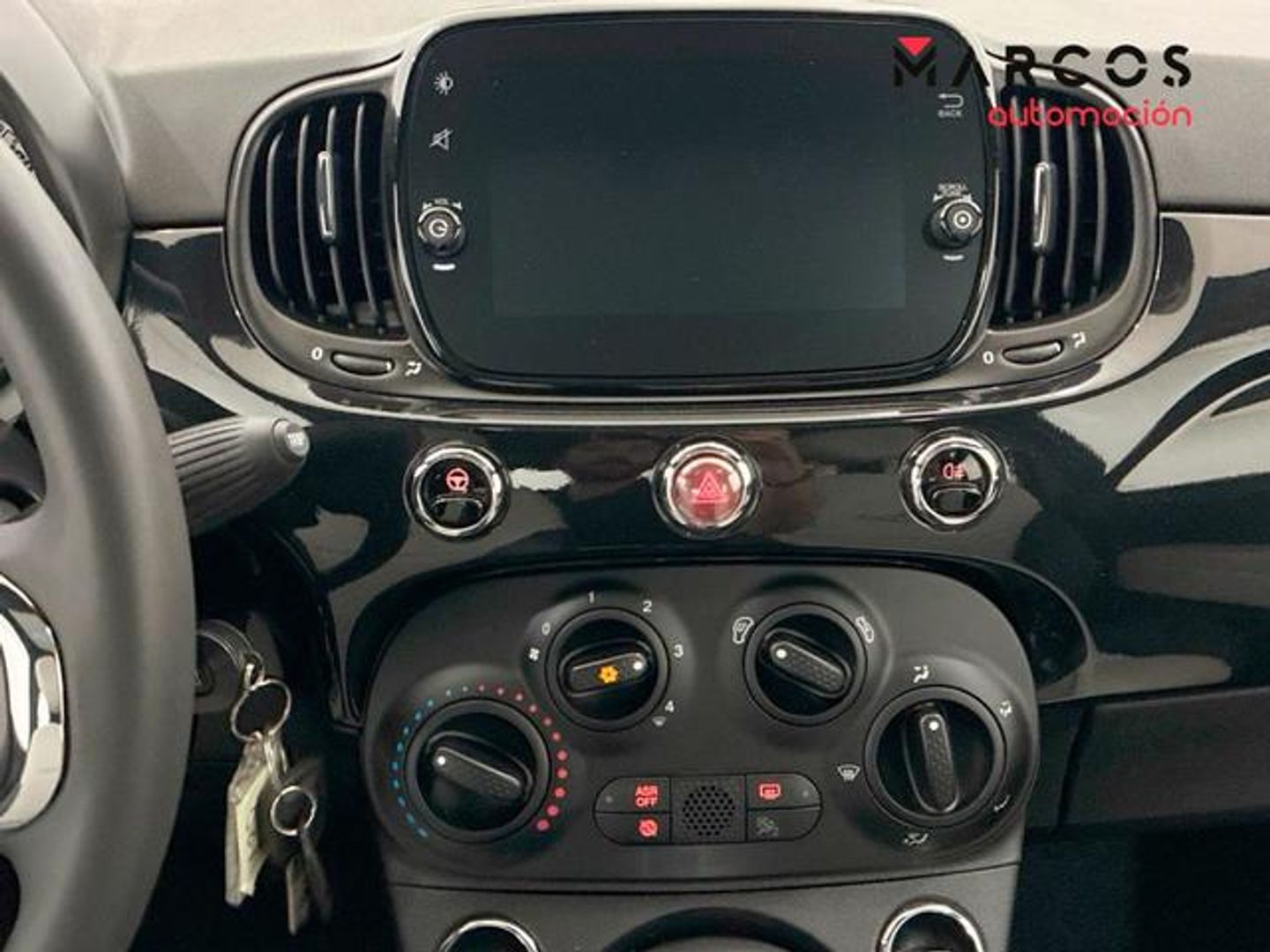 Fiat 500 1.0 Hybrid Dolcevita 51 kW (70 CV)