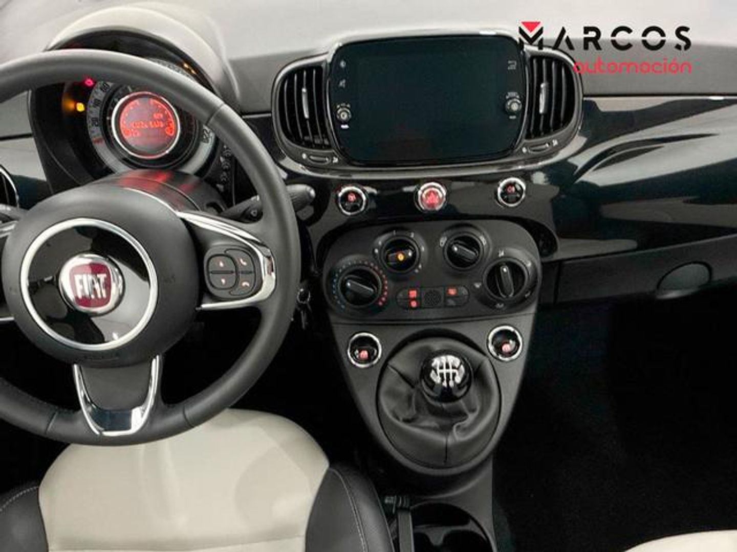 Fiat 500 1.0 Hybrid Dolcevita 51 kW (70 CV)