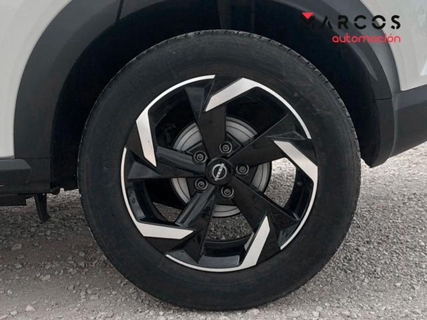Nissan Juke DIG-T Acenta 84 kW (114 CV)