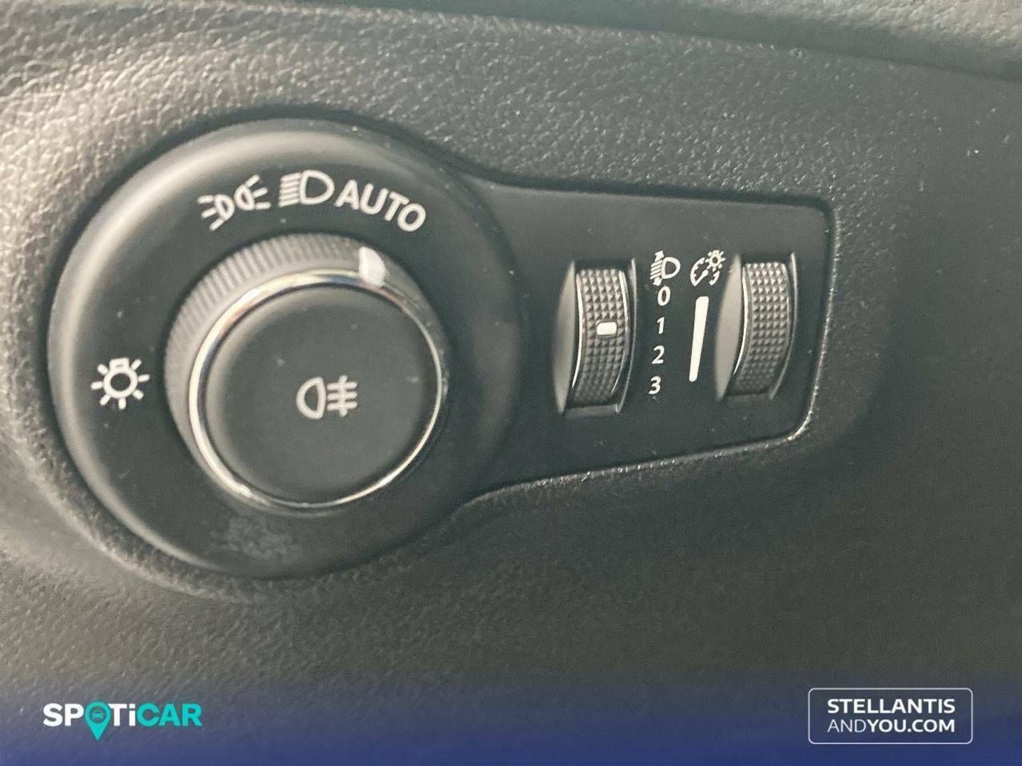 Jeep Compass 1.3 Gse T4 Sport 4x2 96 kW (130 CV)