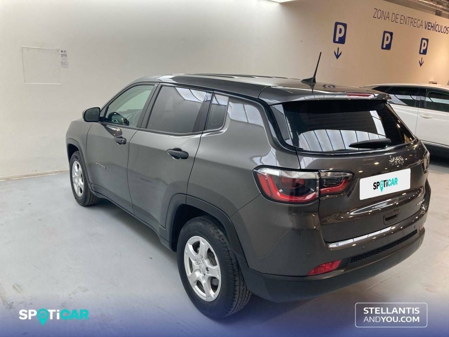 Jeep Compass 1.3 Gse T4 Sport 4x2 96 kW (130 CV)