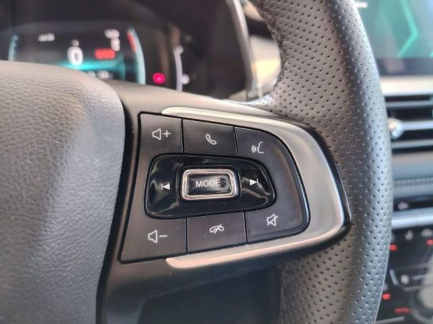 DR AUTOMOBILES DR6 1.5 Turbo CVT GLP 110 kW (149 CV)