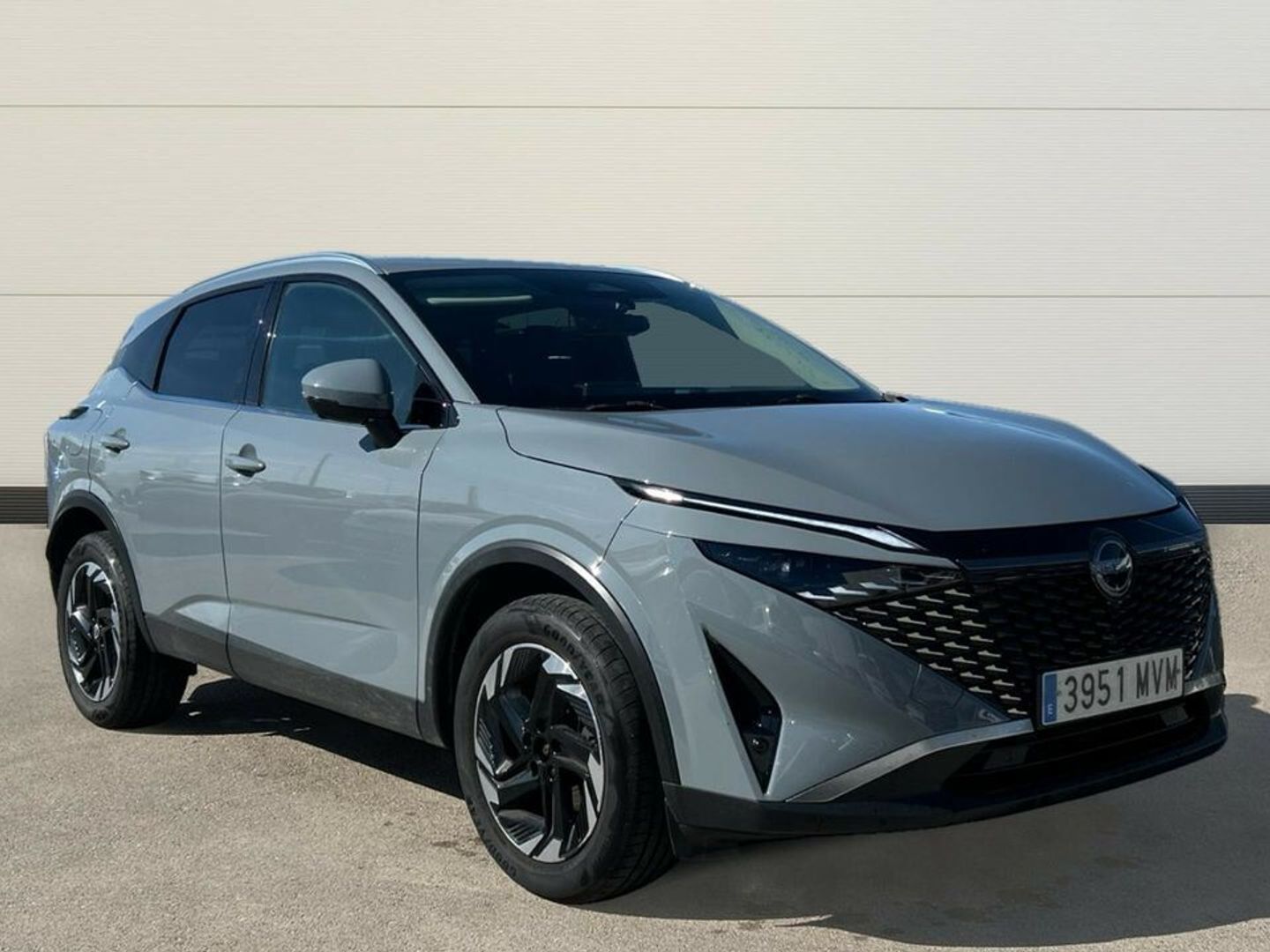 Nissan Qashqai DIG-T 140 N-Connecta 103 kW (140 CV) Gris SUV