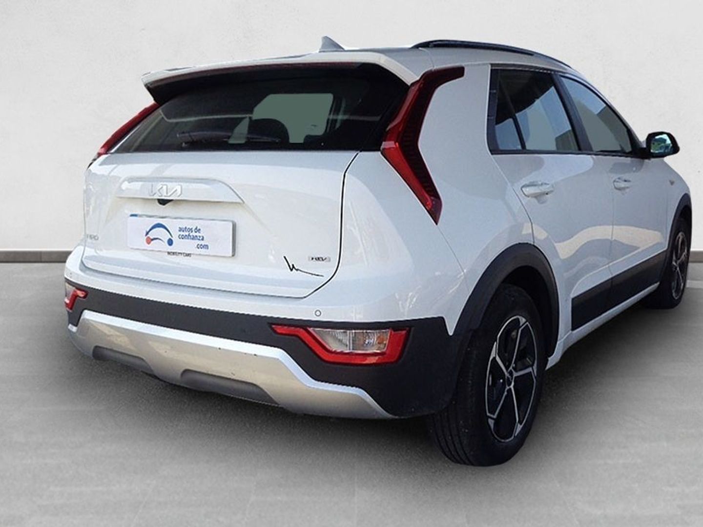Kia Niro 1.6 GDi HEV Concept 104 kW (141 CV)