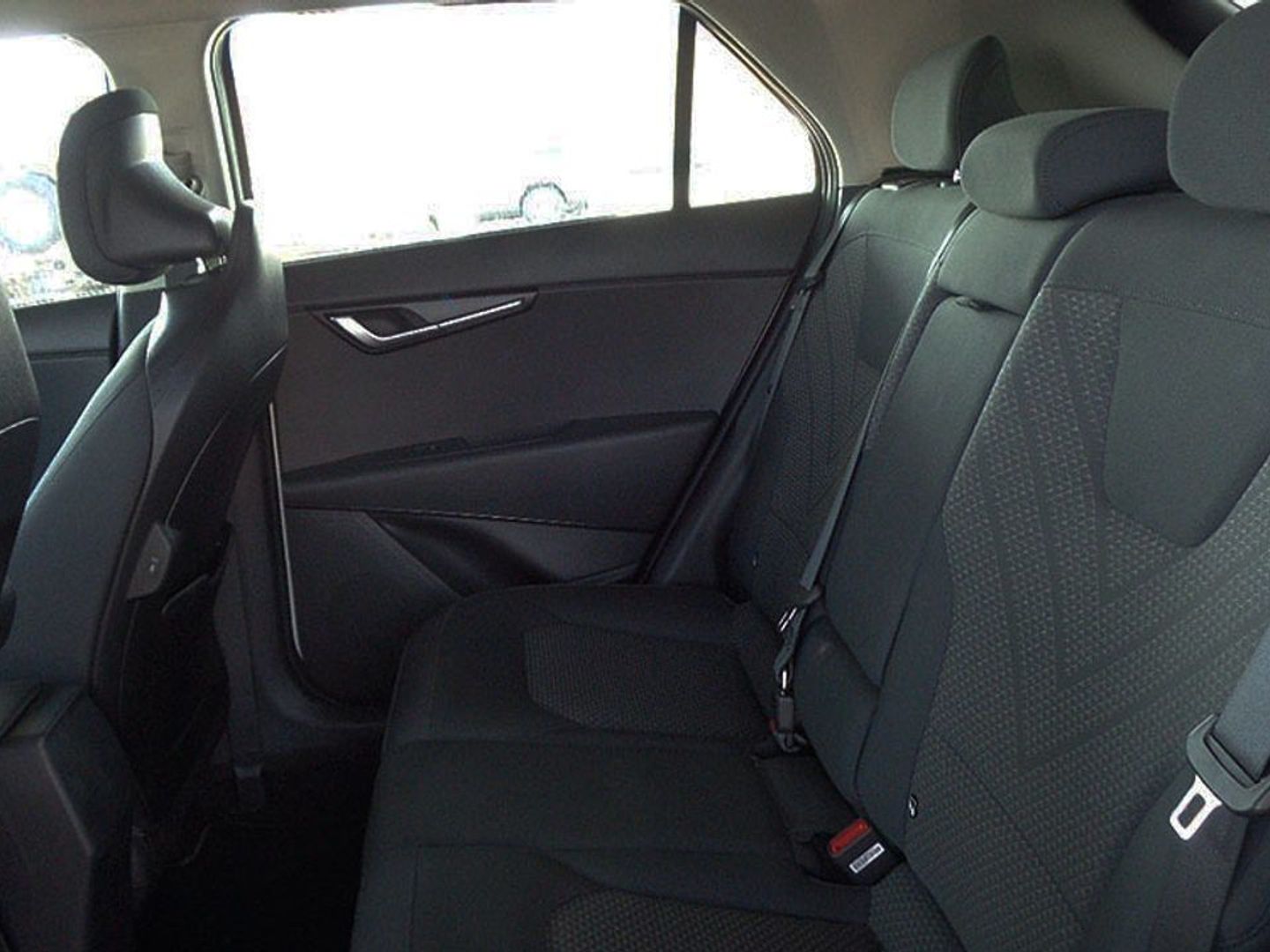 Kia Niro 1.6 GDi HEV Concept 104 kW (141 CV)