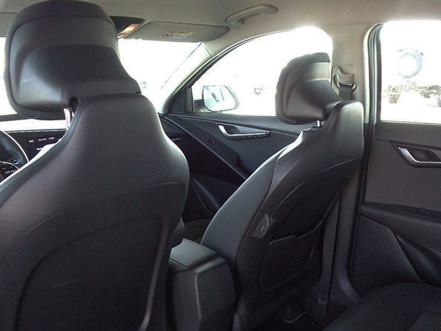 Kia Niro 1.6 GDi HEV Concept 104 kW (141 CV)