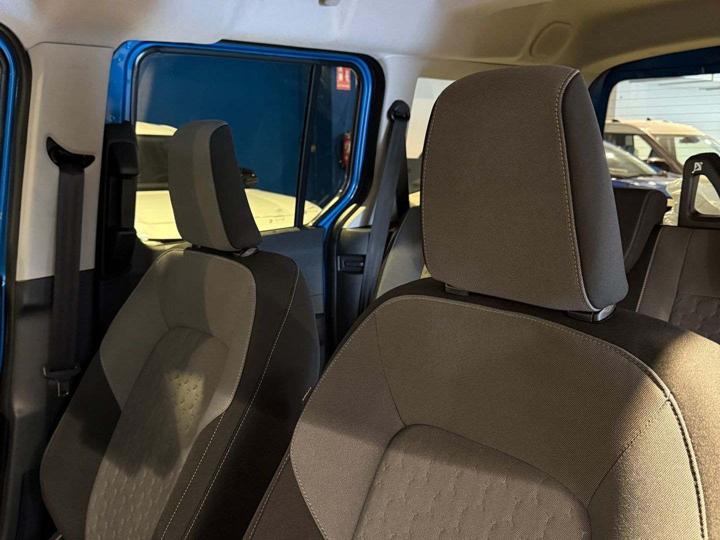 Ford Tourneo Courier 1.0 EcoBoost Titanium 92 kW (125 CV)