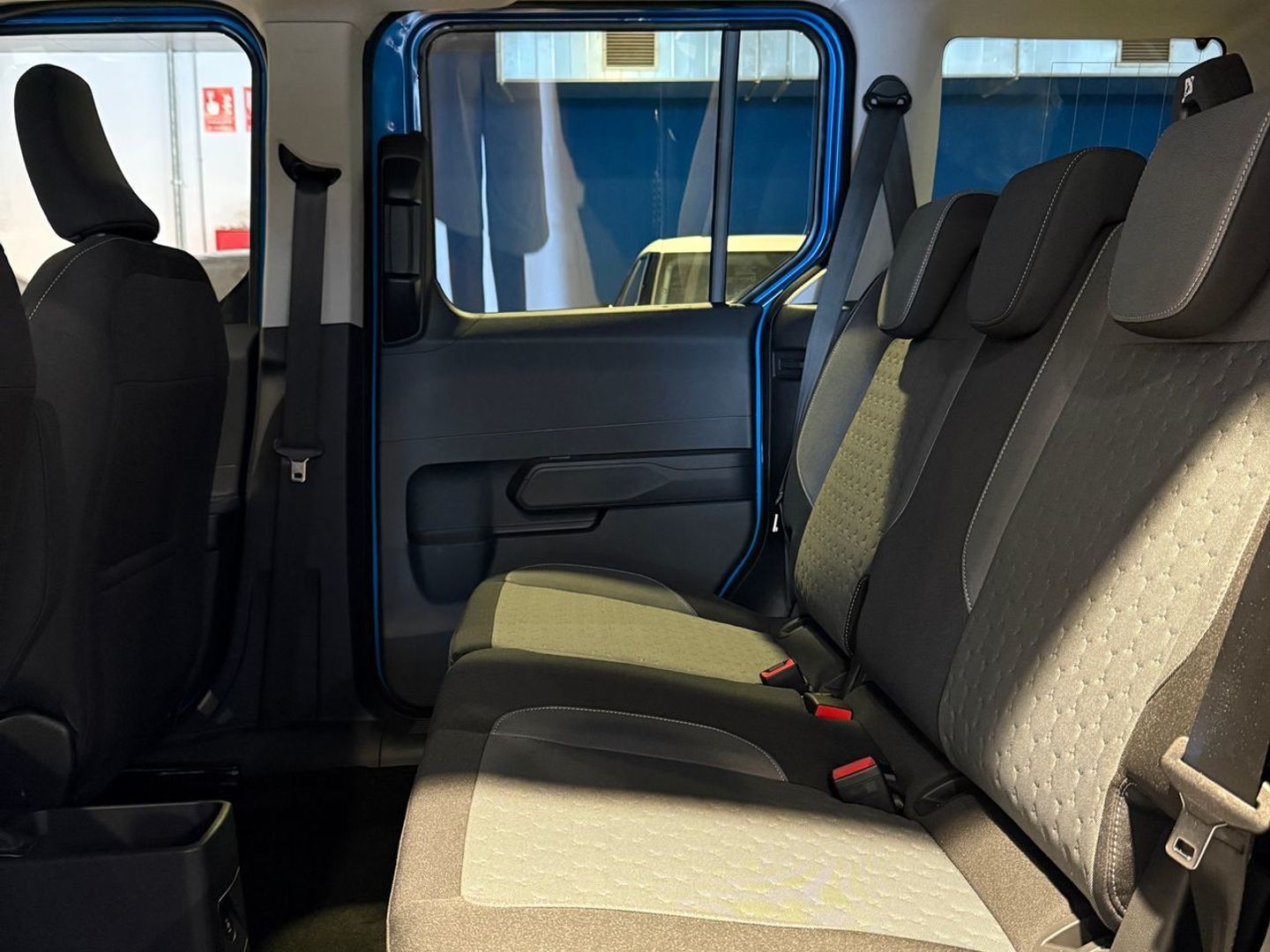 Ford Tourneo Courier 1.0 EcoBoost Titanium 92 kW (125 CV)