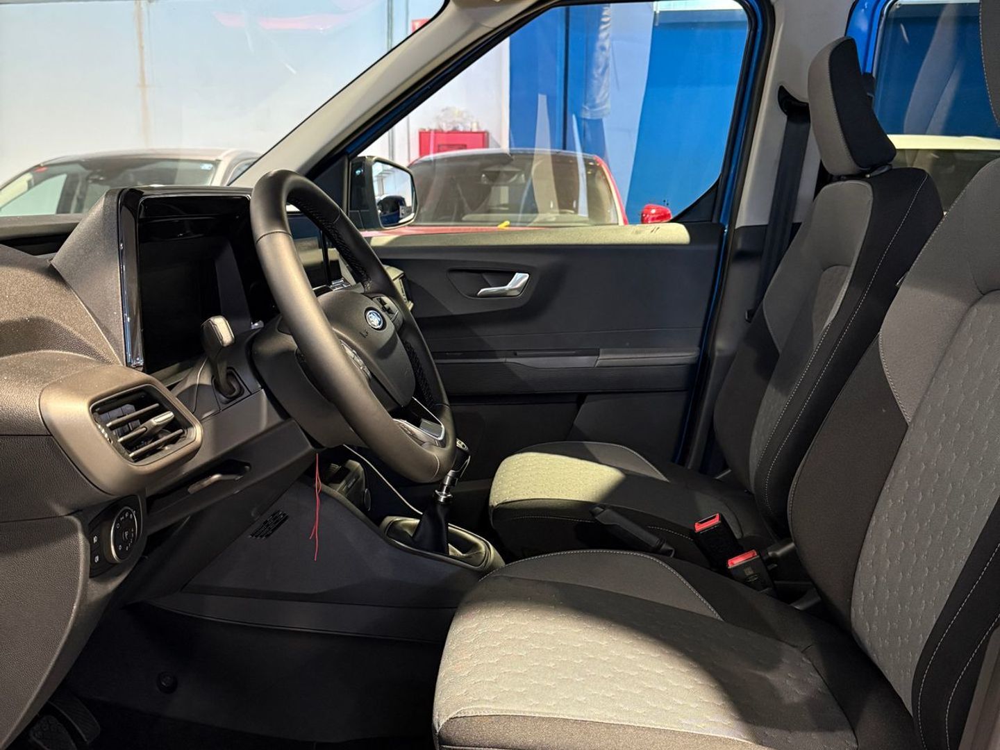 Ford Tourneo Courier 1.0 EcoBoost Titanium 92 kW (125 CV)