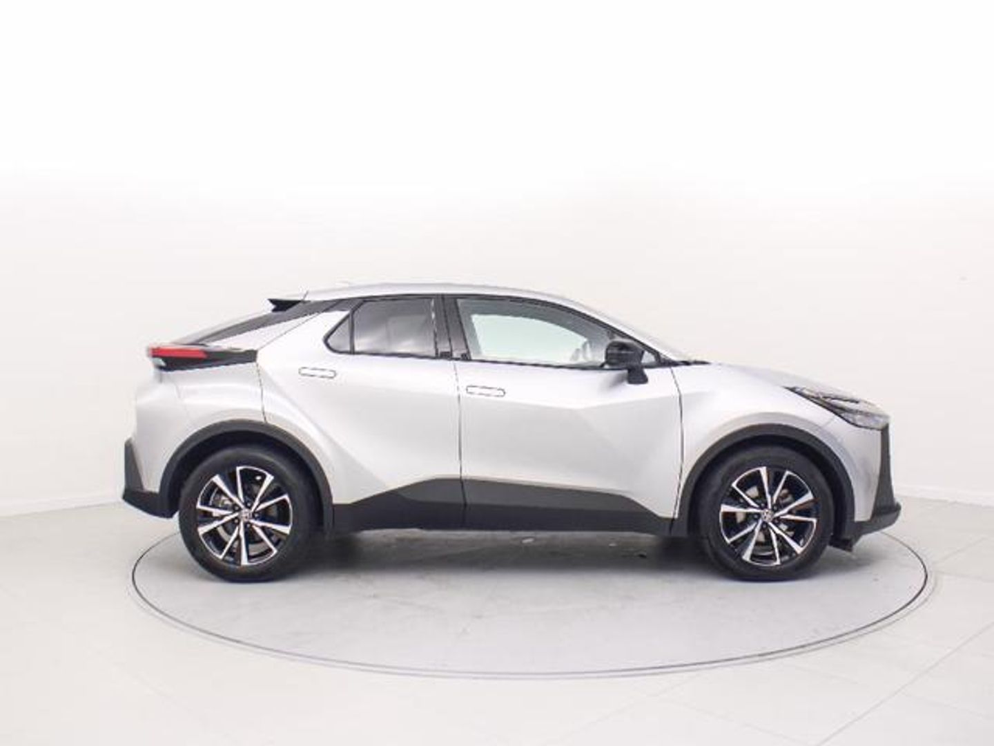 Toyota C-HR 140H Advance 103 kW (140 CV)