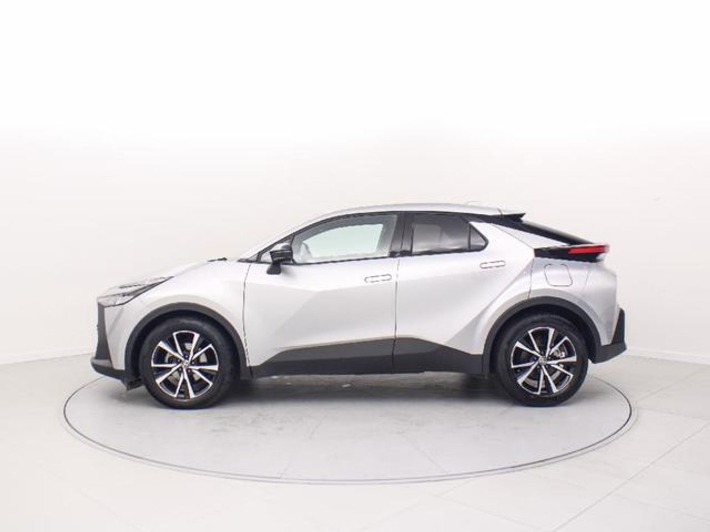 Toyota C-HR 140H Advance 103 kW (140 CV)