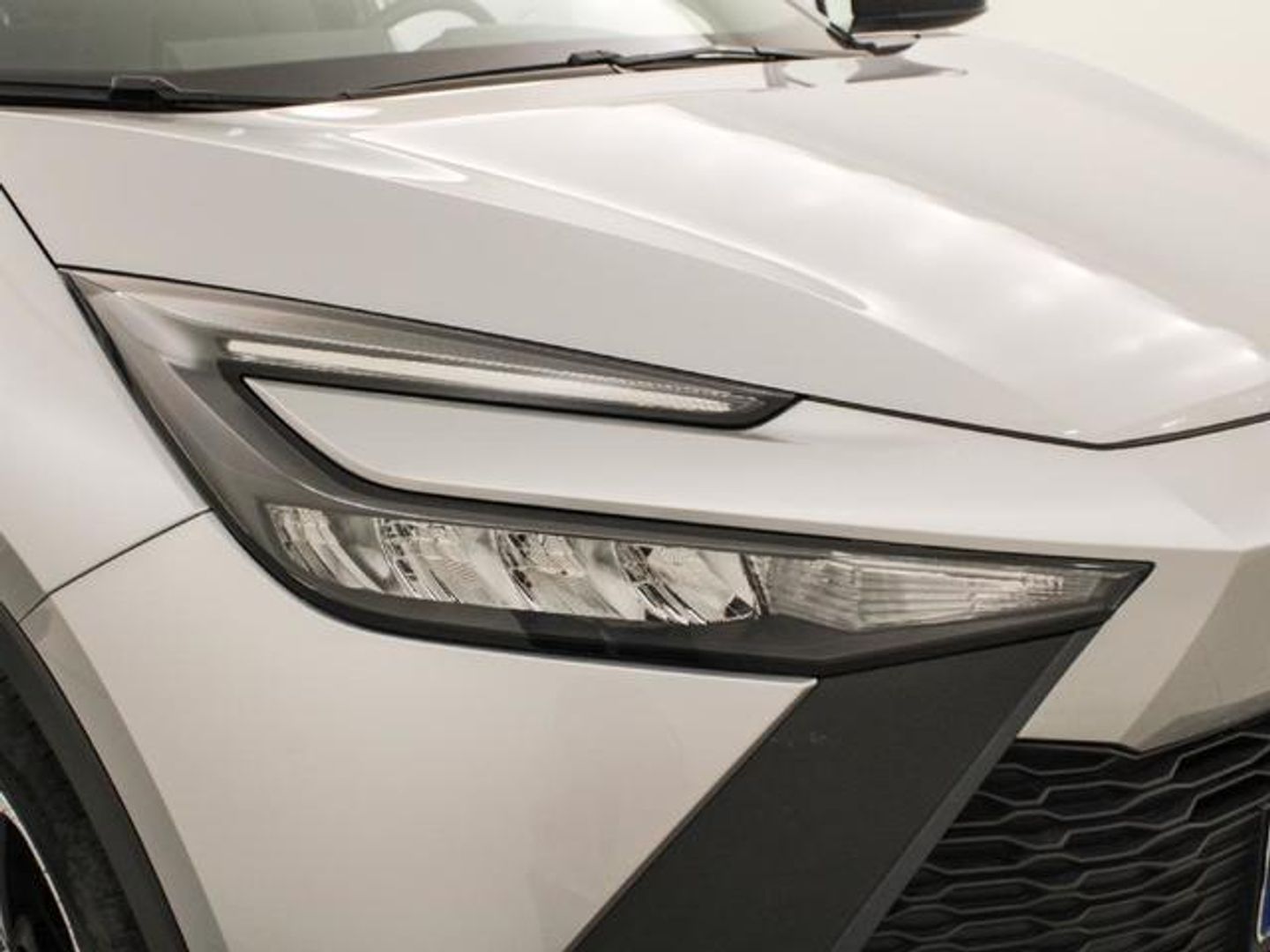 Toyota C-HR 140H Advance 103 kW (140 CV)