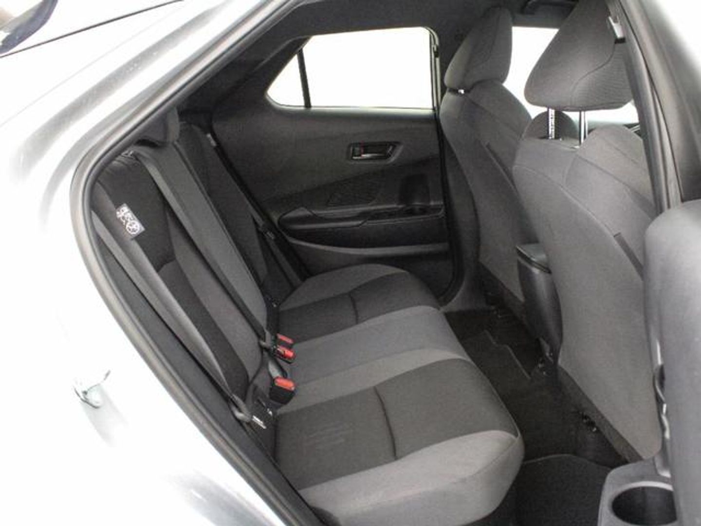 Toyota C-HR 140H Advance 103 kW (140 CV)