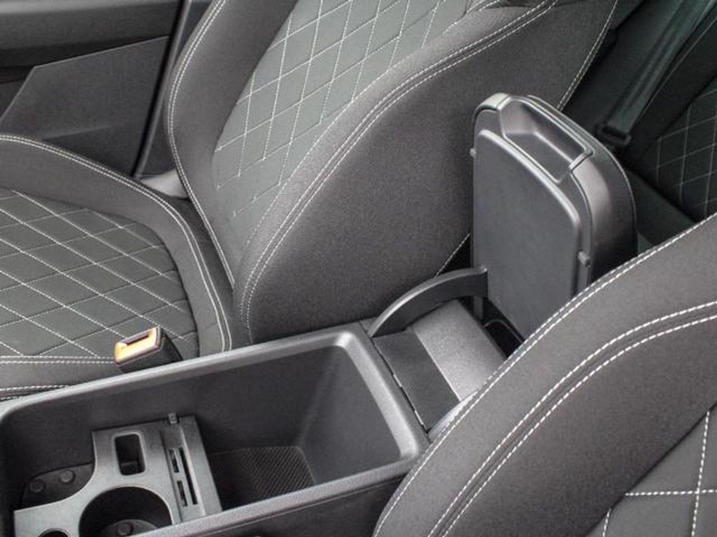 Skoda Karoq 1.5 TSI ACT Sportline DSG 110 kW (150 CV)