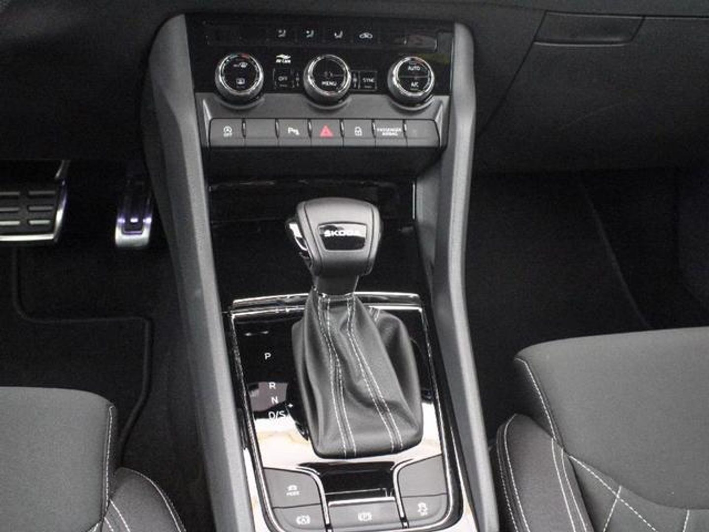 Skoda Karoq 1.5 TSI ACT Sportline DSG 110 kW (150 CV)
