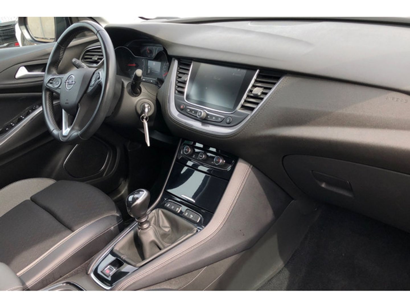 Opel Grandland X 1.5 CDTi Design & Tech 96 kW (130 CV)