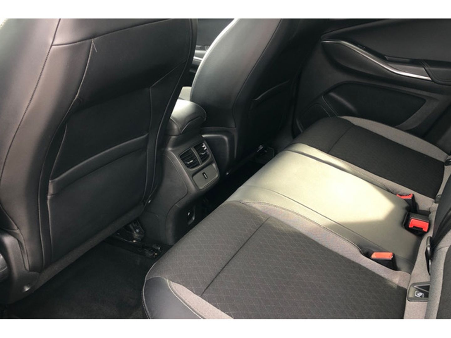 Opel Grandland X 1.5 CDTi Design & Tech 96 kW (130 CV)
