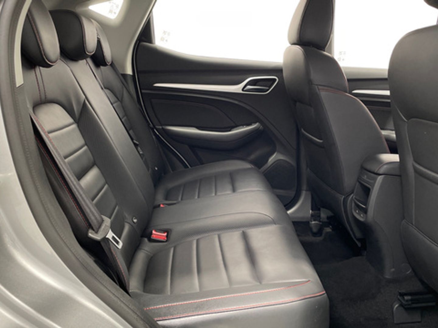MG ZS 1.5 Luxury 78 kW (106 CV)