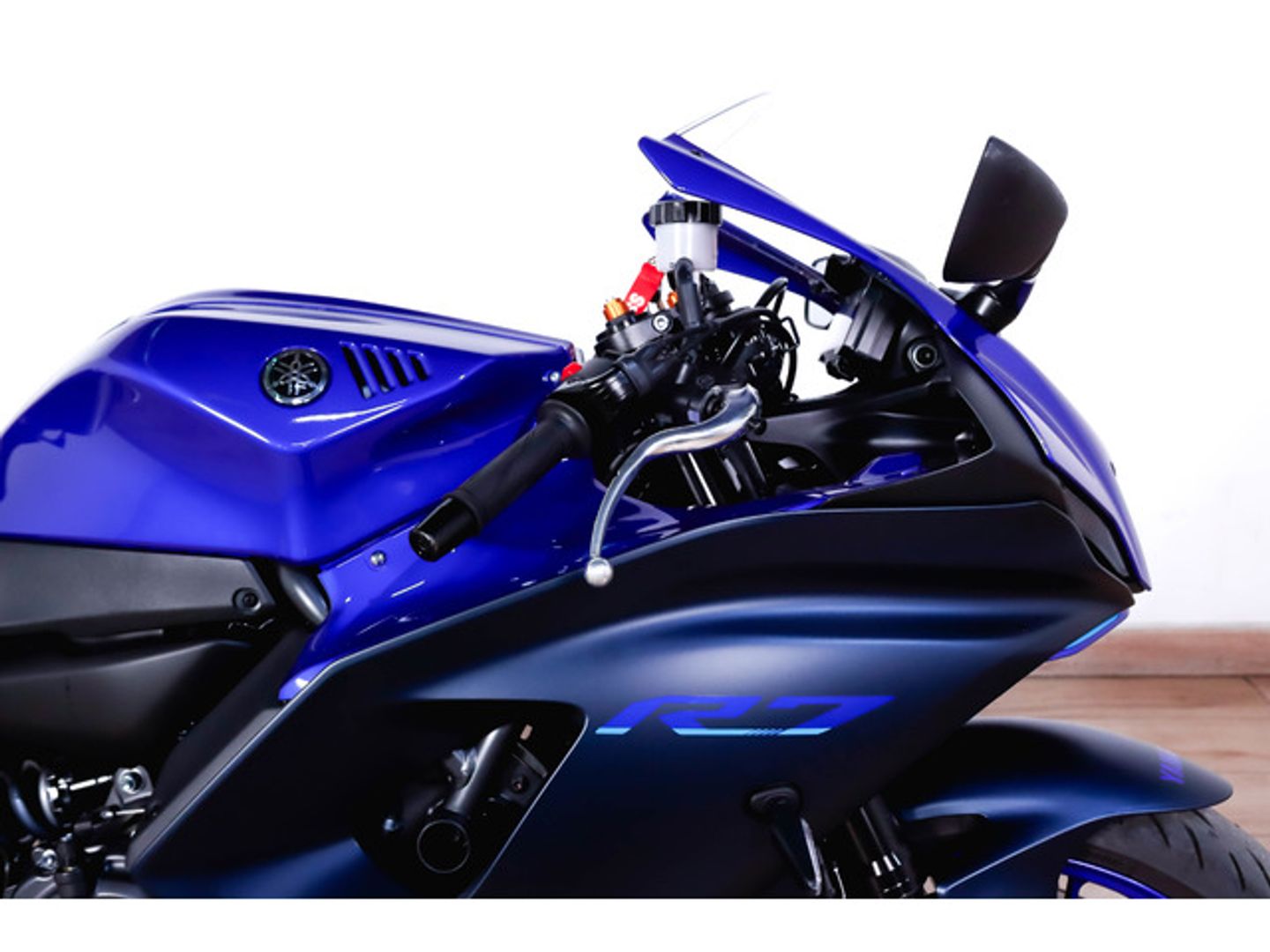 Yamaha YZF-R 7