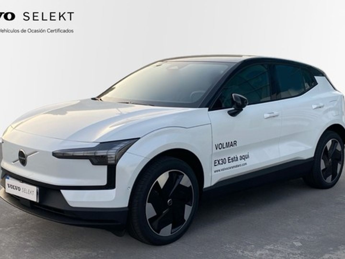 Volvo EX30 Single Motor Extended Range Ultra Auto 200 kW (272 CV) Blanco All Terrain / Pick-up