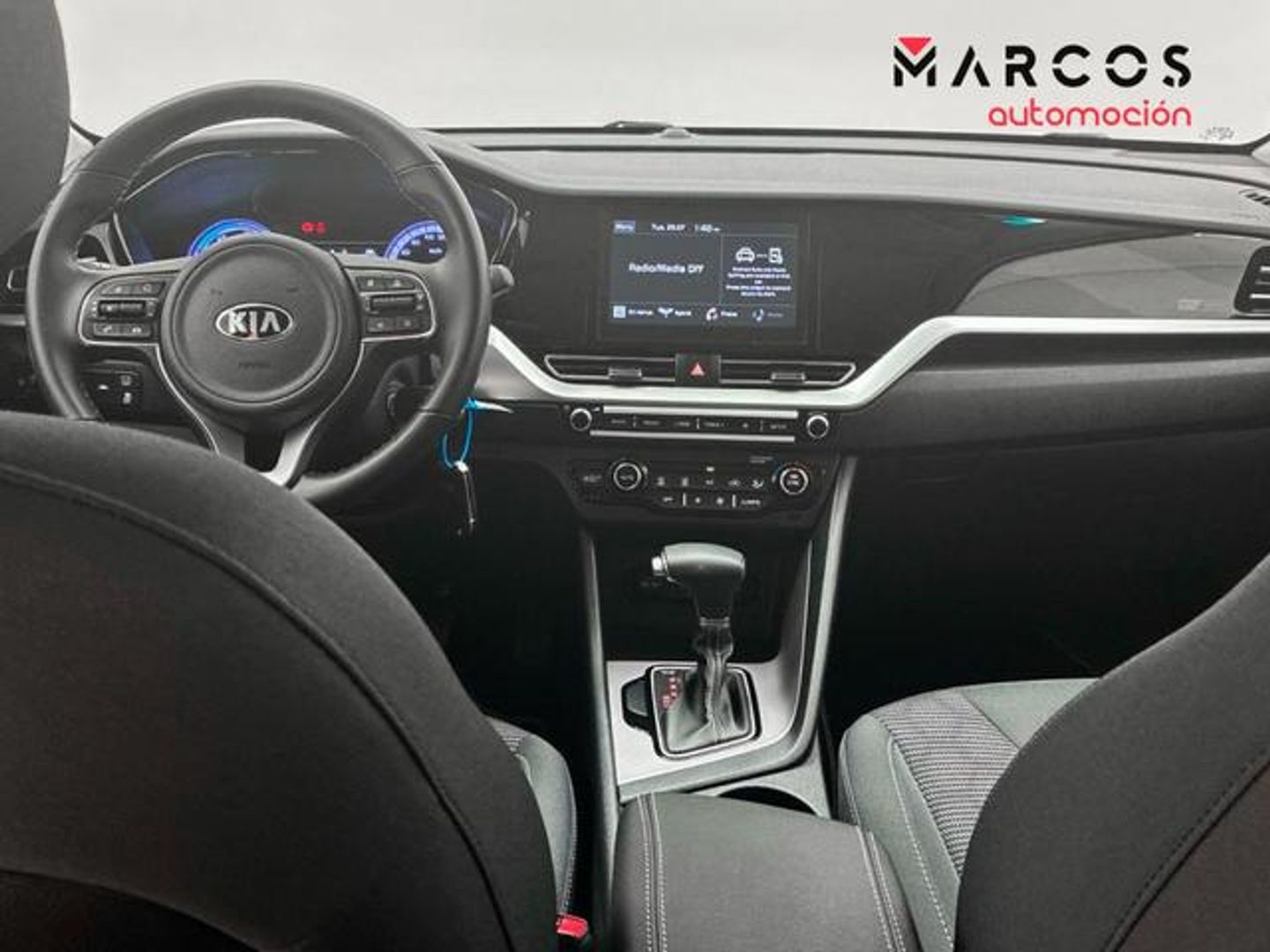 Kia Niro 1.6 GDi HEV Concept 104 kW (141 CV)