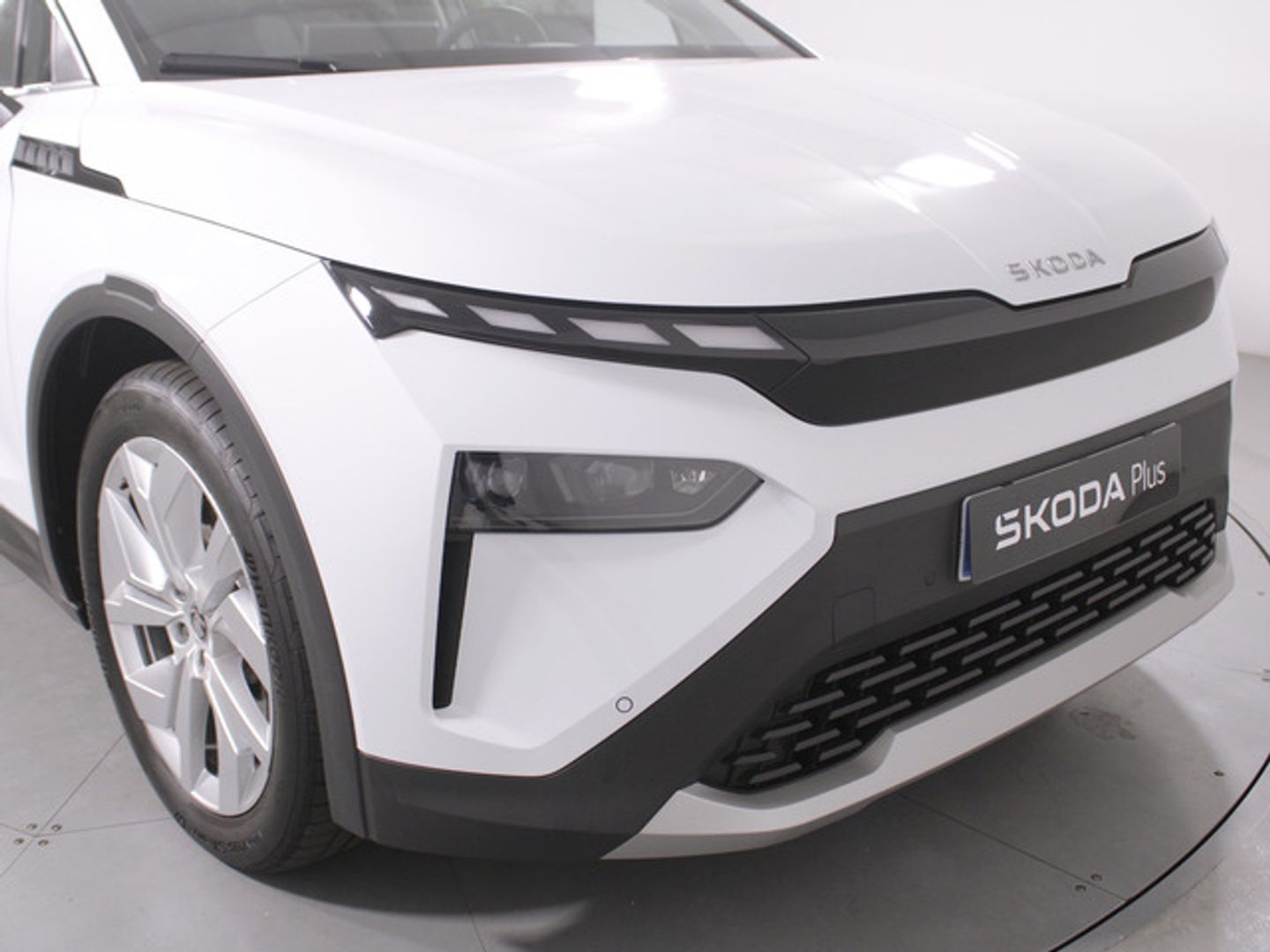 Skoda Elroq 60 63 kWh 150 kW (204 CV)