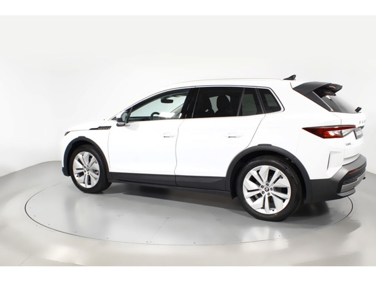 Skoda Elroq 60 63 kWh 150 kW (204 CV)