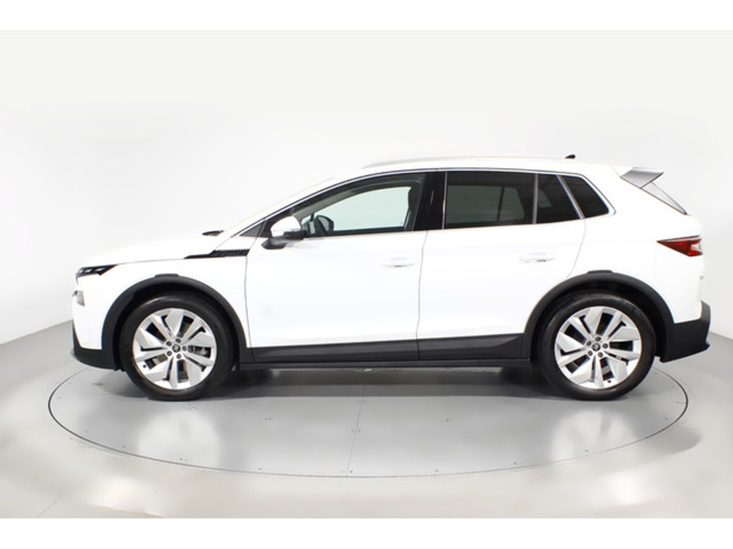 Skoda Elroq 60 63 kWh 150 kW (204 CV)