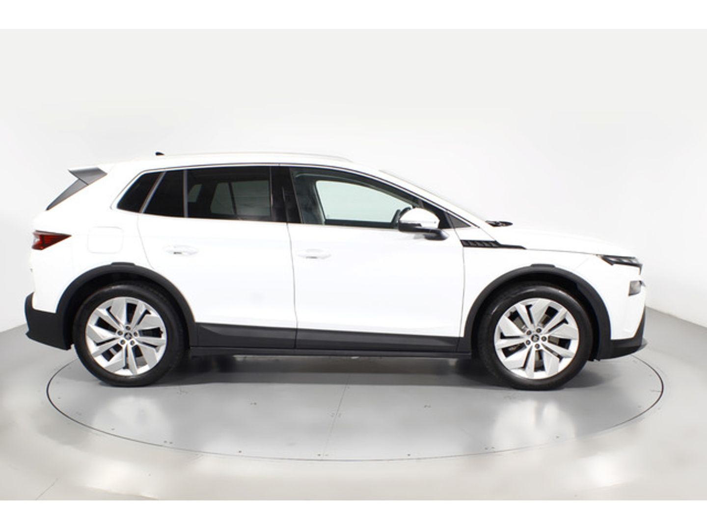 Skoda Elroq 60 63 kWh 150 kW (204 CV)