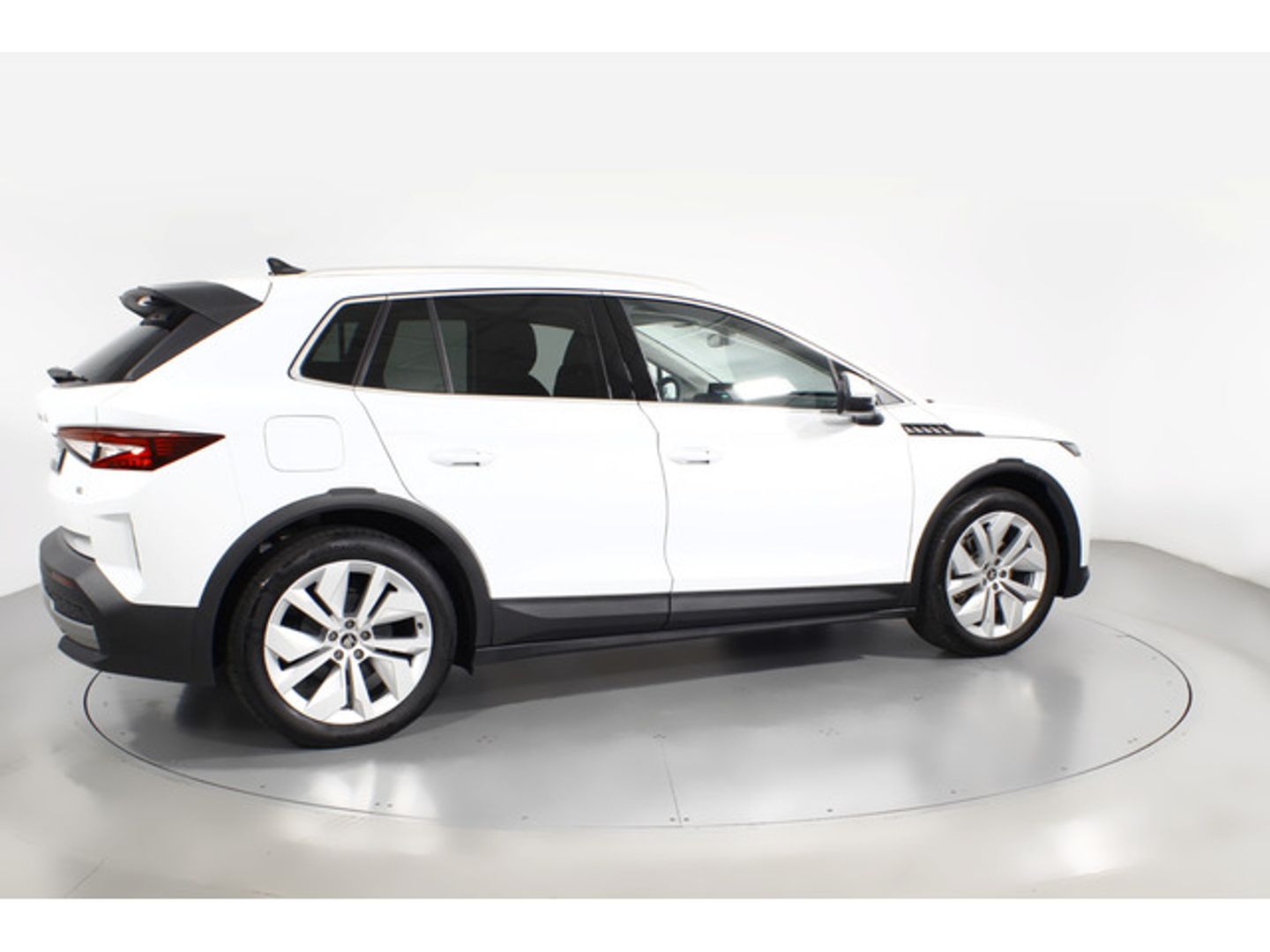 Skoda Elroq 60 63 kWh 150 kW (204 CV)