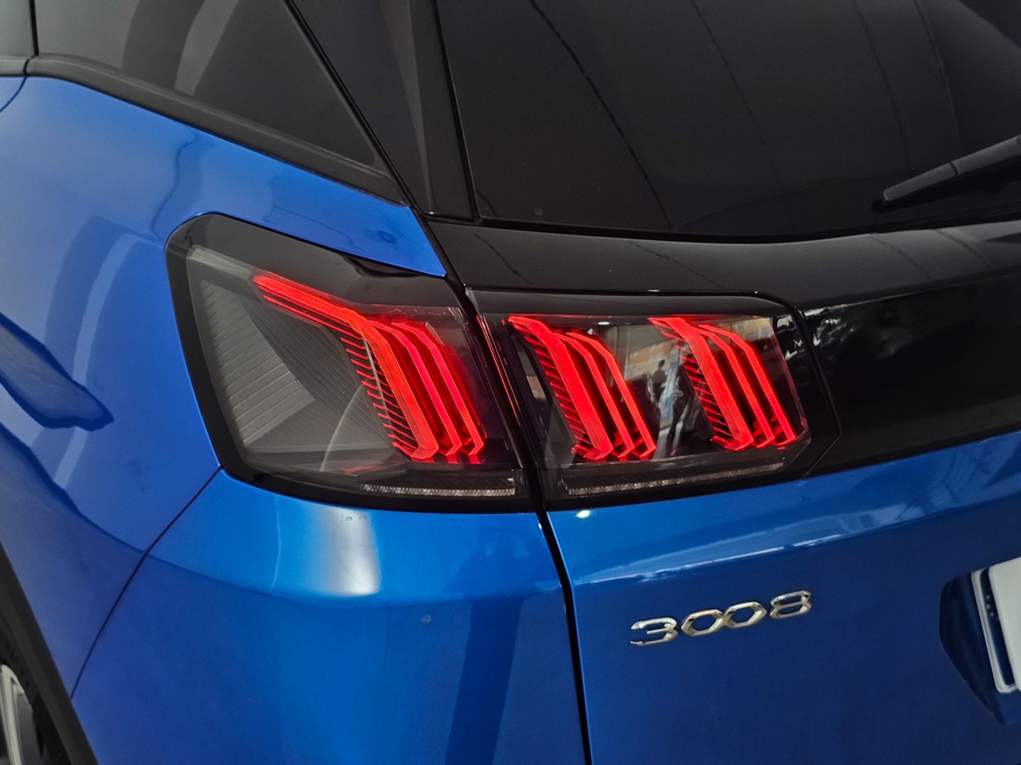 Peugeot 3008 BlueHDi 130 S&S Allure Pack EAT8 96 kW (130 CV)