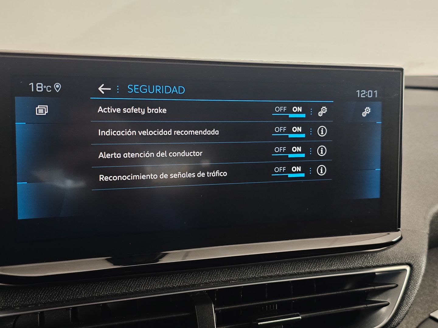 Peugeot 3008 BlueHDi 130 S&S Allure Pack EAT8 96 kW (130 CV)