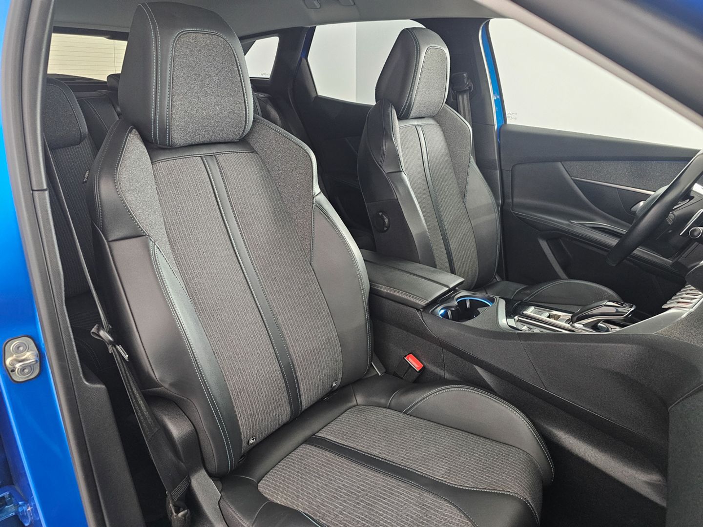 Peugeot 3008 BlueHDi 130 S&S Allure Pack EAT8 96 kW (130 CV)