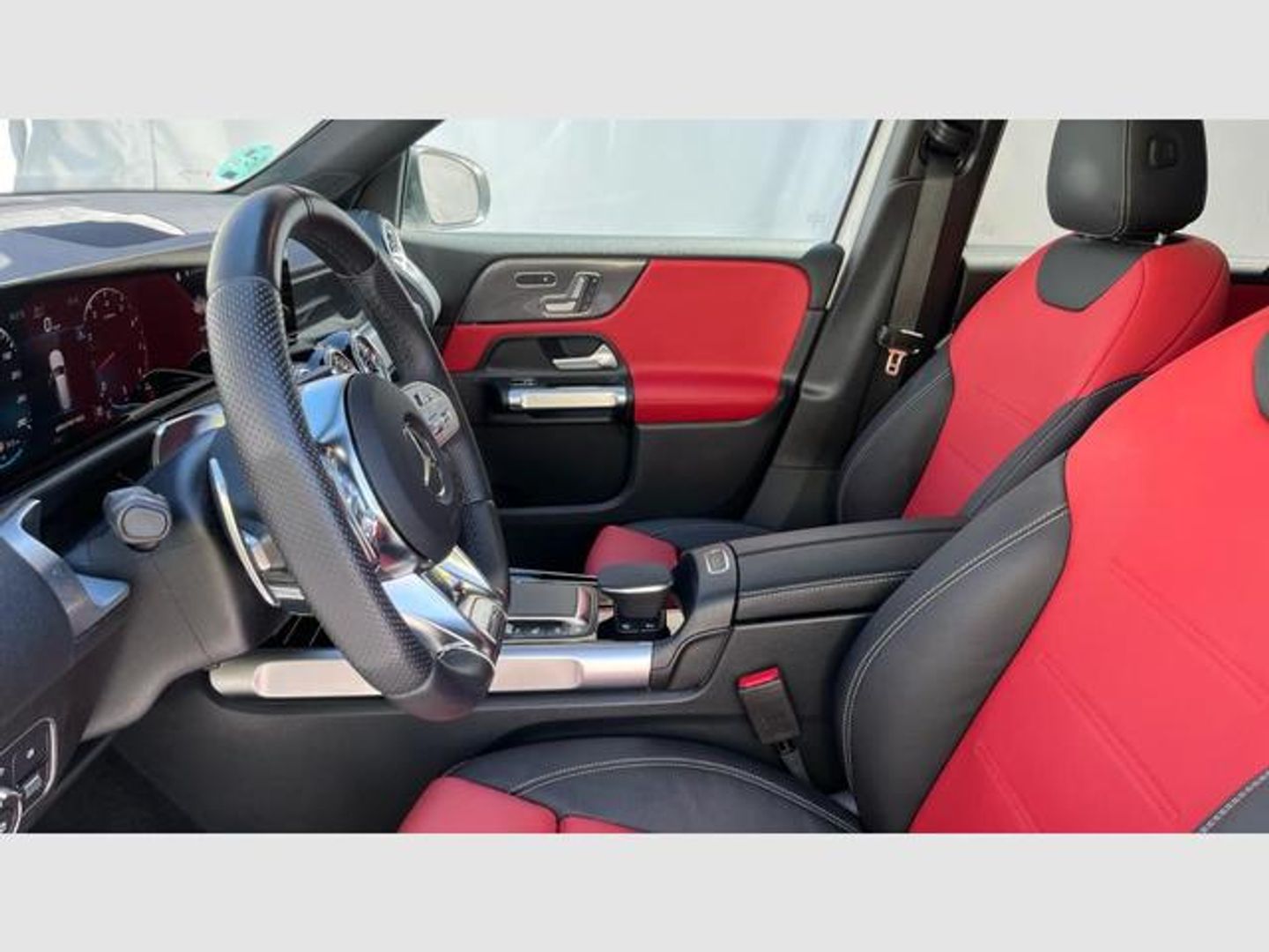 Mercedes-Benz GLB GLB 35 AMG 4Matic 225 kW (306 CV)