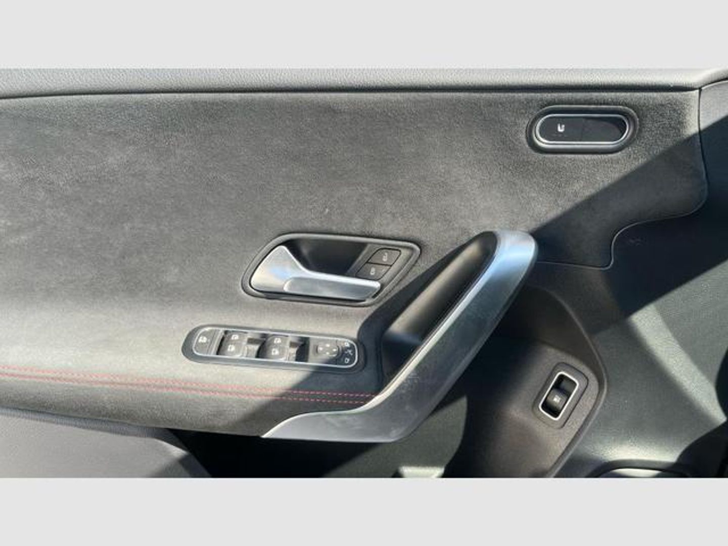 Mercedes-Benz Clase A 250 e 160 kW (218 CV)