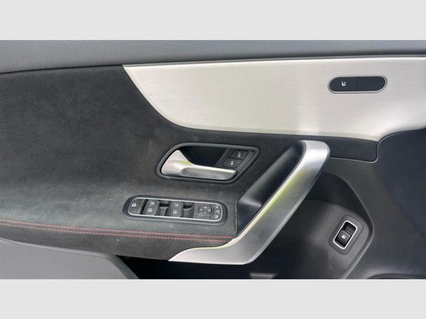 Mercedes-Benz Clase A 250 e 160 kW (218 CV)