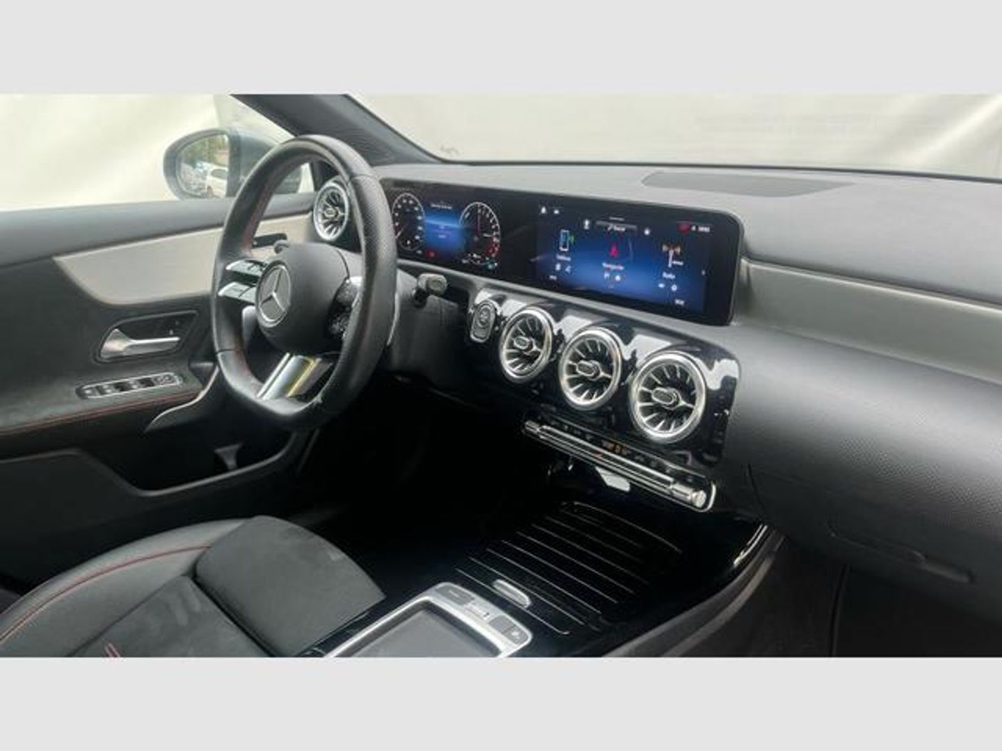 Mercedes-Benz Clase A 250 e 160 kW (218 CV)