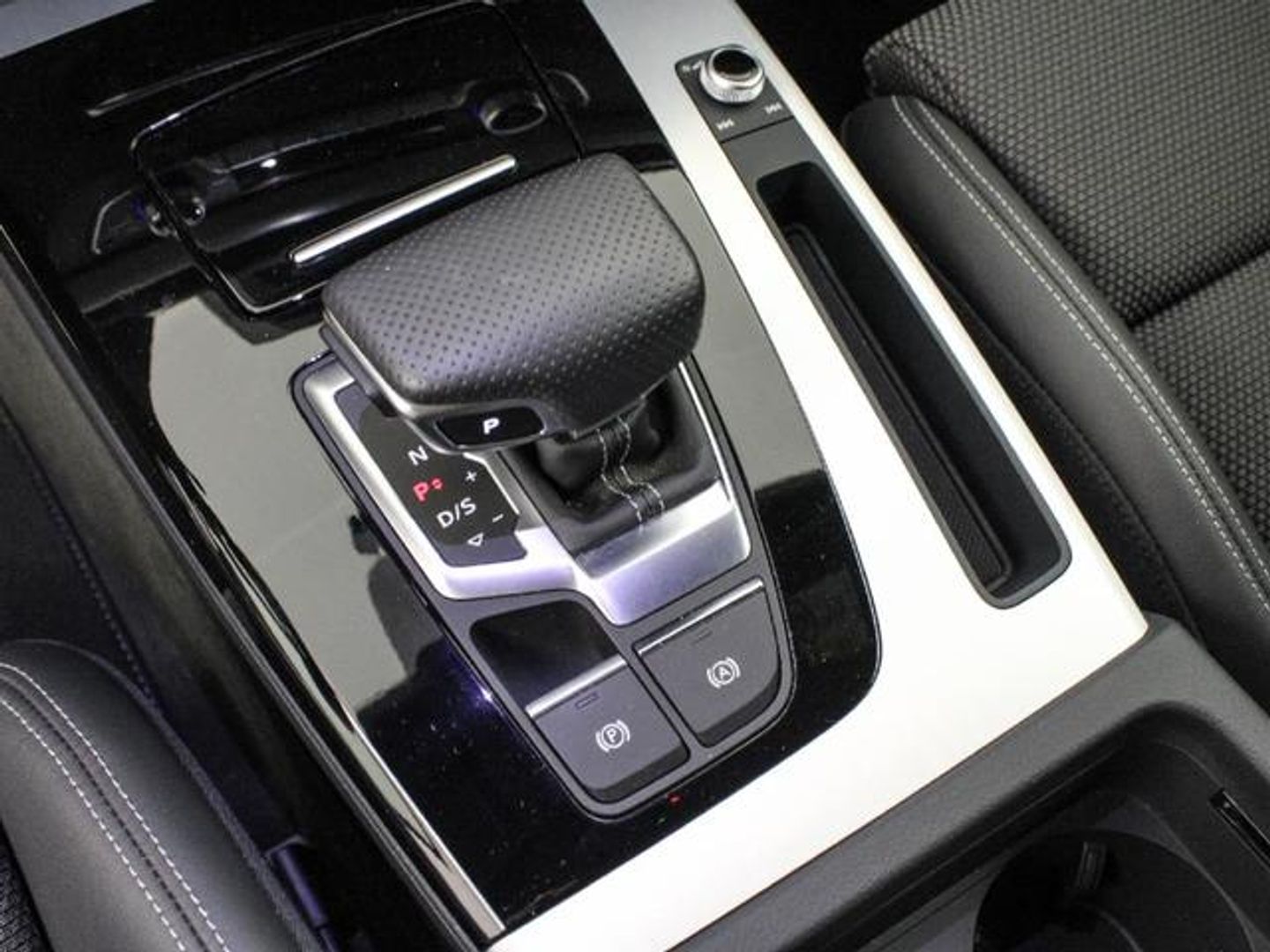 Audi Q5 Black line 40 TDI quattro-ultra 150 kW (204 CV) S tronic