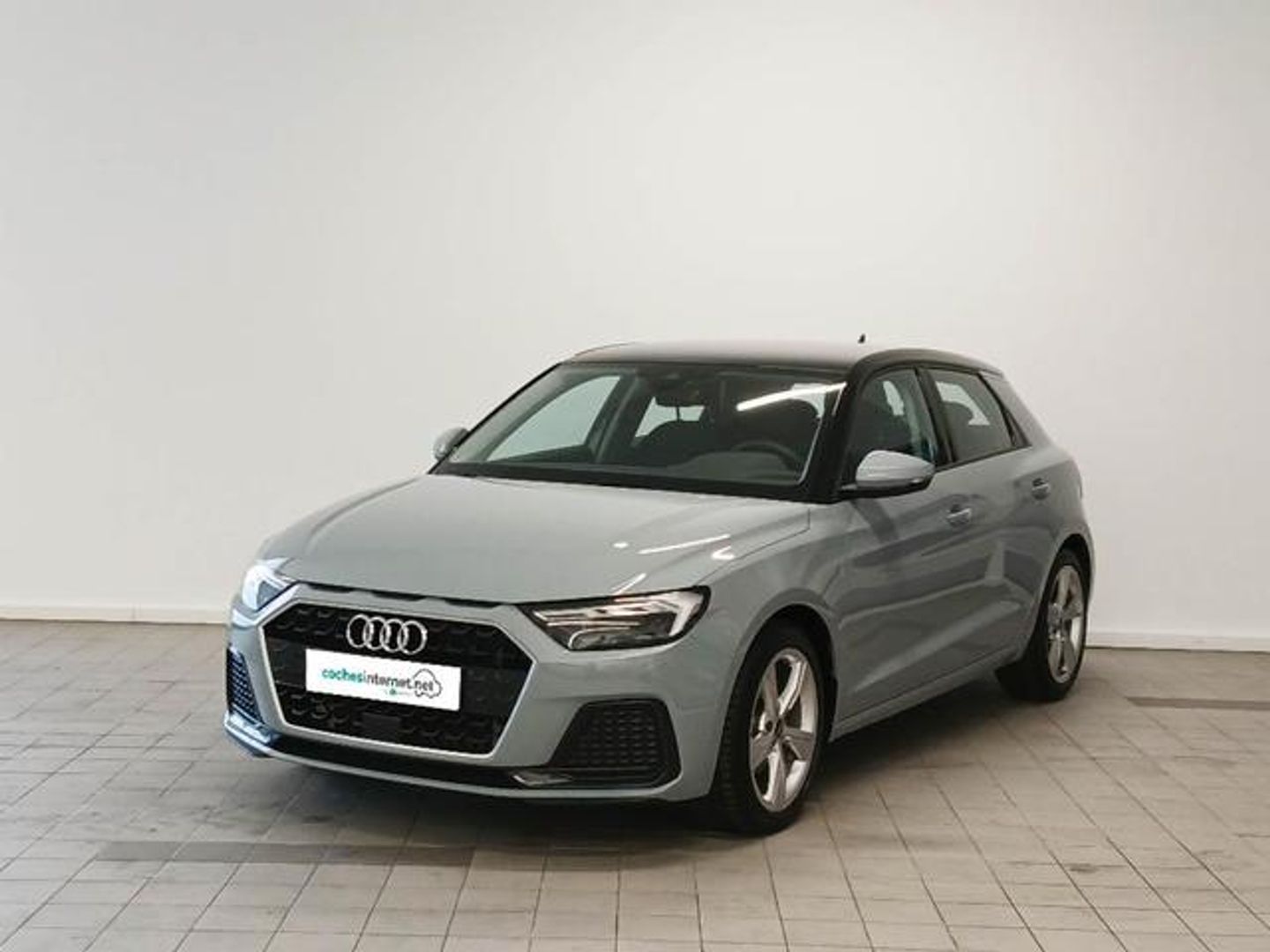 Audi A1 Sportback Advanced 30 TFSI 85 kW (116 CV) Gris Compact