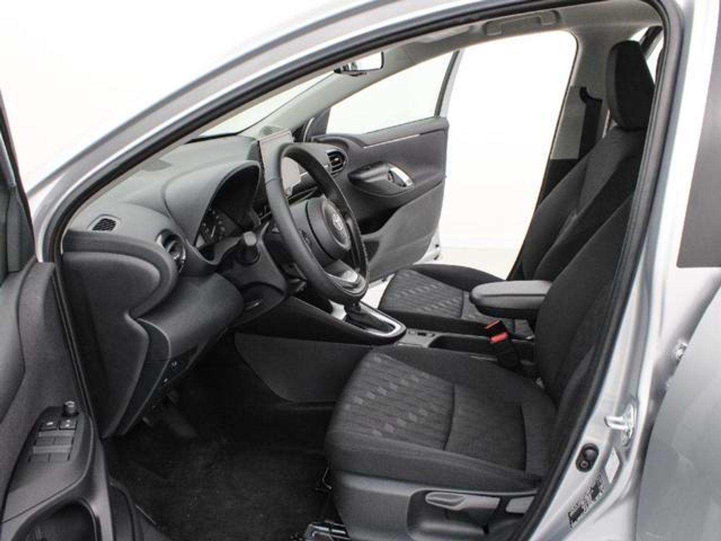 Toyota Yaris 120H Active Plus 85 kW (116 CV)