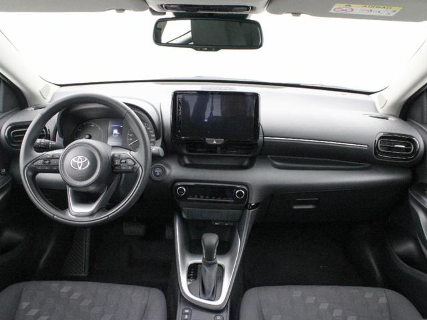 Toyota Yaris 120H Active Plus 85 kW (116 CV)